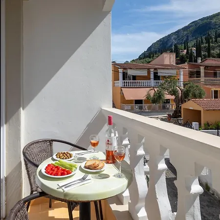 Bella Vista Hotel 3*