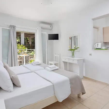 Bella Vista 3* Benitses (Corfu)