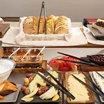 贝拉维斯塔海滩酒店 酒店 贝尼蔡斯