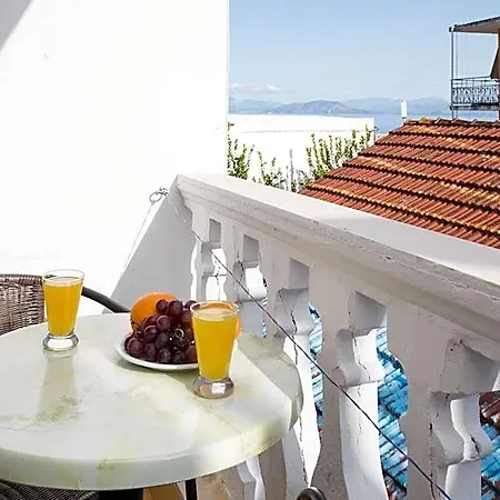 Bella Vista Hotel